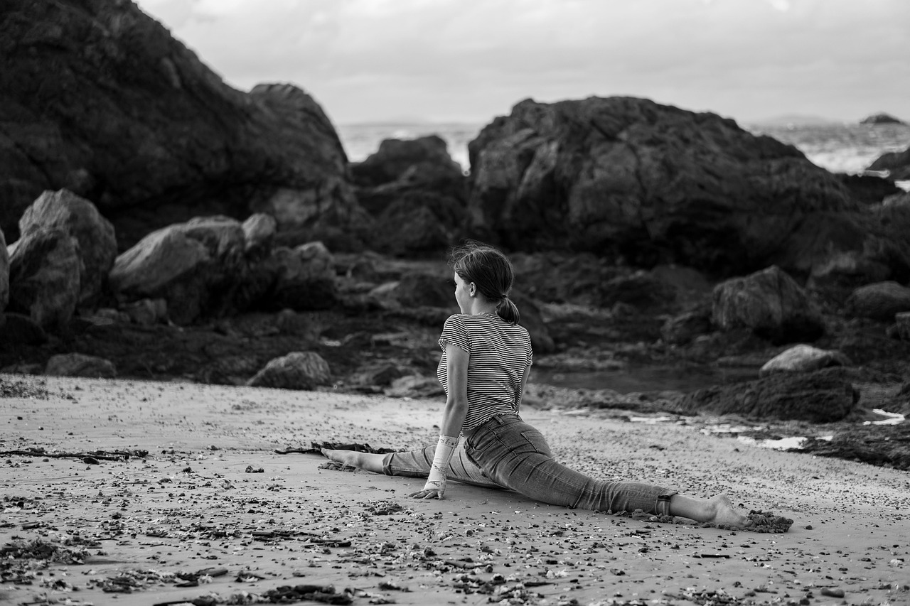 ストレッチで血行を良くする髪の健康法は？